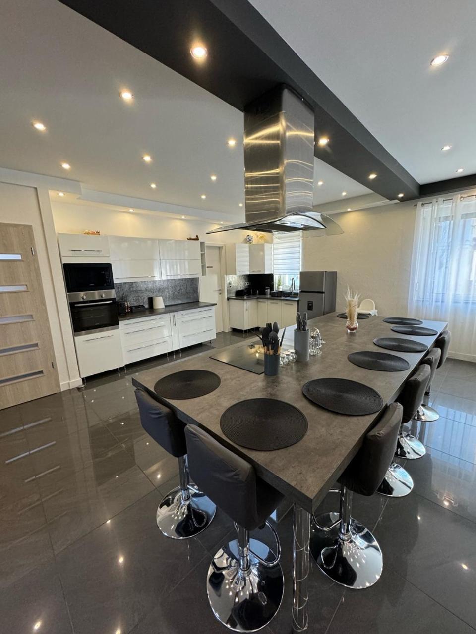 Apartment Bogyo Family Land *