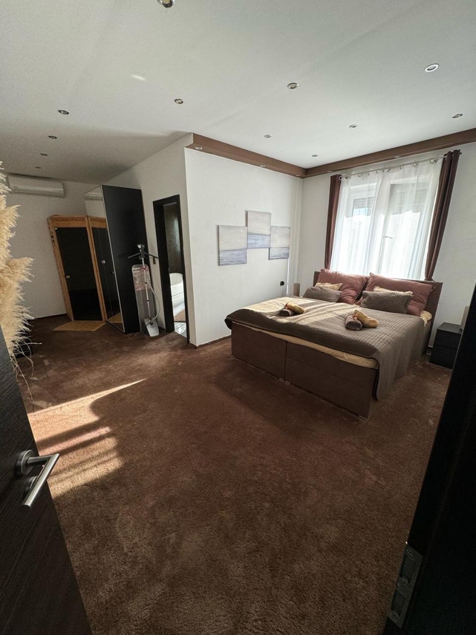 Apartment Bogyo Family Land *
